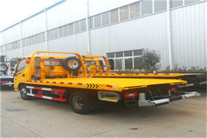 剑河附近拖车救援搭电