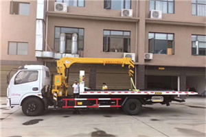 剑河附近汽车轮胎更换